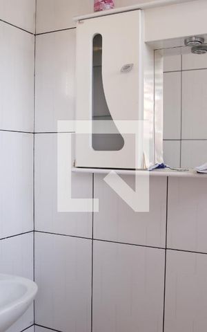 Casa à venda com 100m², 2 quartos e 1 vagaBanheiro de serviço