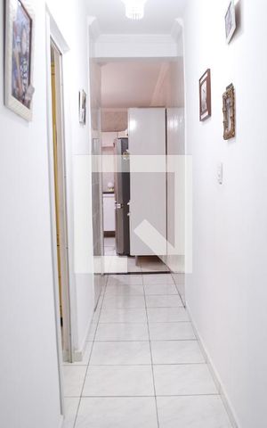 Casa à venda com 100m², 2 quartos e 1 vagaCorredor