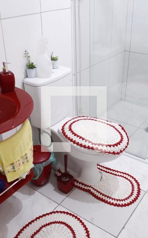 Casa à venda com 100m², 2 quartos e 1 vagaBanheiro Social