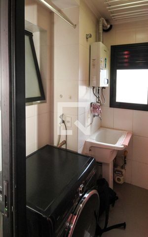 Apartamento à venda com 83m², 2 quartos e 2 vagas Apartamento à venda com 83m², 2 quartos e 2 vagasÁrea de Serviço