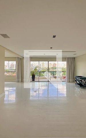 Apartamento à venda com 340m², 2 quartos e 4 vagasSala