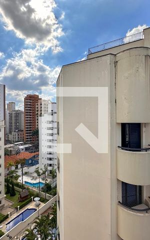 Apartamento à venda com 340m², 2 quartos e 4 vagasVista Suíte 1