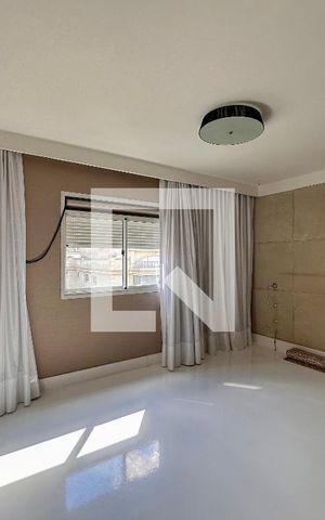 Apartamento à venda com 340m², 2 quartos e 4 vagasSuíte 2