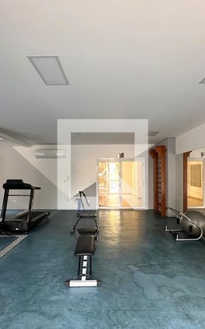 Apartamento à venda com 340m², 2 quartos e 4 vagasAcademia