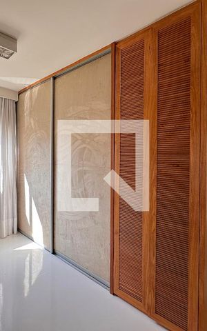 Apartamento à venda com 340m², 2 quartos e 4 vagasCloset Suíte 2
