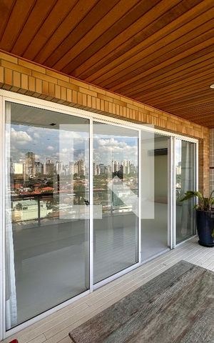 Apartamento à venda com 340m², 2 quartos e 4 vagasSacada