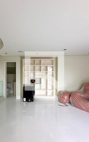 Apartamento à venda com 340m², 2 quartos e 4 vagasSala Tv Superior