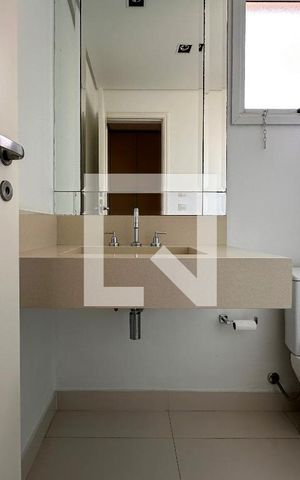 Apartamento à venda com 340m², 2 quartos e 4 vagasLavabo/ Banheiro Social