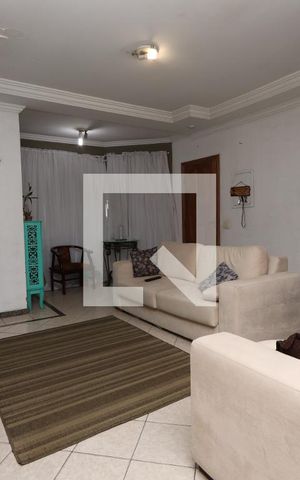 Casa à venda com 160m², 3 quartos e 2 vagasSala
