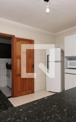 Casa à venda com 160m², 3 quartos e 2 vagasCozinha