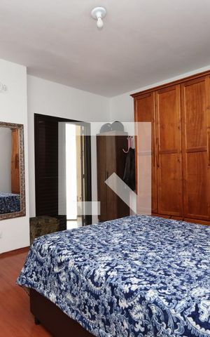Casa à venda com 160m², 3 quartos e 2 vagasSuíte