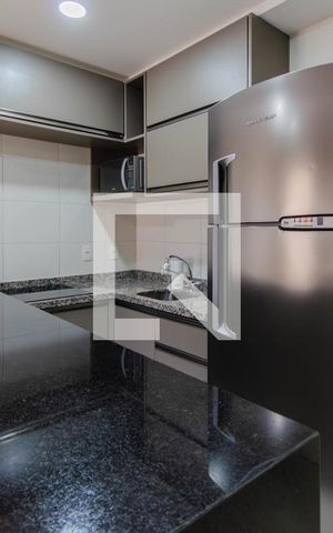 Studio para alugar com 34m², 1 quarto e 1 vaga Studio para alugar com 34m², 1 quarto e 1 vagaCozinha