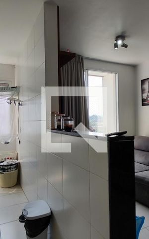 Apartamento à venda com 56m², 2 quartos e 1 vaga Apartamento à venda com 56m², 2 quartos e 1 vagaCozinha - Armários