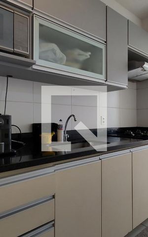 Apartamento à venda com 56m², 2 quartos e 1 vaga Apartamento à venda com 56m², 2 quartos e 1 vagaCozinha - Armários
