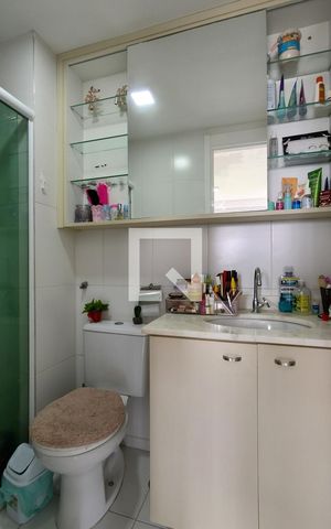 Apartamento à venda com 56m², 2 quartos e 1 vaga Apartamento à venda com 56m², 2 quartos e 1 vagaBanheiro da Suíte
