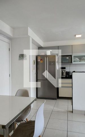 Apartamento à venda com 56m², 2 quartos e 1 vaga Apartamento à venda com 56m², 2 quartos e 1 vagaSala