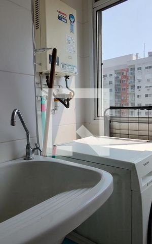 Apartamento à venda com 56m², 2 quartos e 1 vaga Apartamento à venda com 56m², 2 quartos e 1 vagaÁrea de Serviço