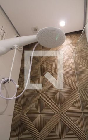 Apartamento à venda com 35m², 2 quartos e sem vagaChuveiro