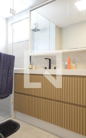 Apartamento à venda com 140m², 3 quartos e 2 vagasSuíte 3