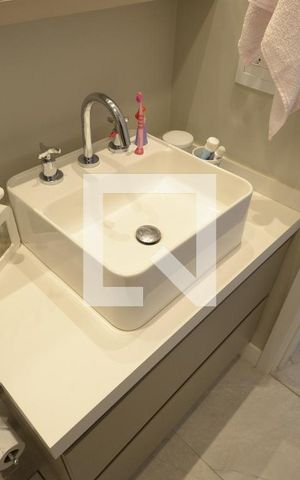 Apartamento à venda com 140m², 3 quartos e 2 vagasSuíte 1