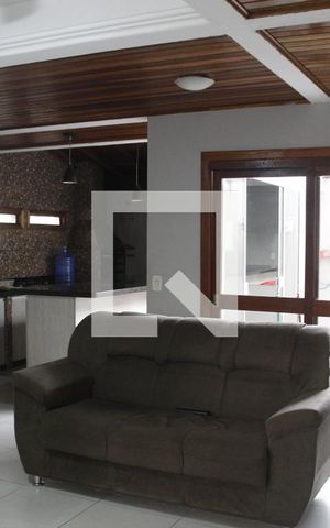 Casa de condomínio para alugar com 160m², 3 quartos e 2 vagasSala