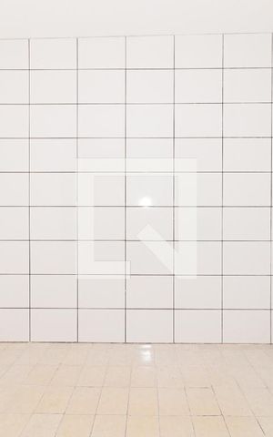 Casa para alugar com 250m², 3 quartos e sem vaga Casa para alugar com 250m², 3 quartos e sem vagaQuarto - Casa 01