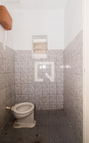 Casa para alugar com 250m², 3 quartos e sem vaga Casa para alugar com 250m², 3 quartos e sem vagaBanheiro - Casa 03