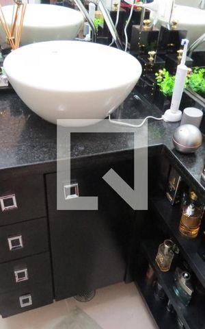 Apartamento à venda com 66m², 3 quartos e 1 vaga