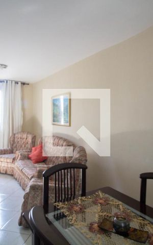 Apartamento à venda com 51m², 2 quartos e 1 vaga Apartamento à venda com 51m², 2 quartos e 1 vagaSala