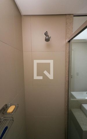 Apartamento à venda com 320m², 3 quartos e 4 vagas Apartamento à venda com 320m², 3 quartos e 4 vagasBanheiro da Suíte 3