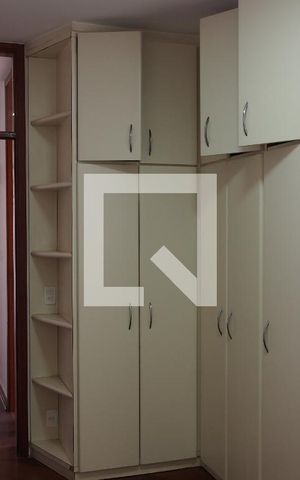 Casa para alugar com 266m², 3 quartos e 2 vagasQuarto 3