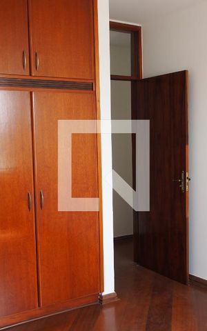 Casa para alugar com 266m², 3 quartos e 2 vagasQuarto 1