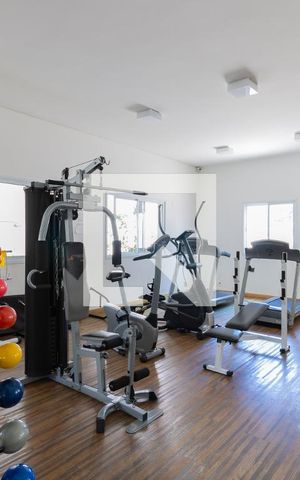 Apartamento para alugar com 52m², 2 quartos e 1 vaga Apartamento para alugar com 52m², 2 quartos e 1 vagaÁrea comum - Academia