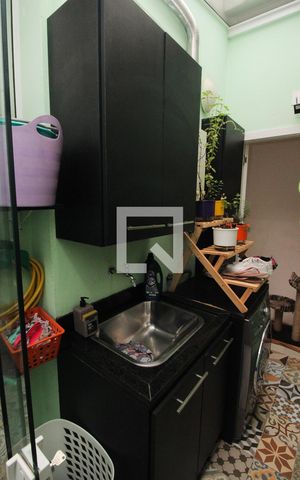 Casa à venda com 110m², 2 quartos e sem vaga Casa à venda com 110m², 2 quartos e sem vagaÁrea de Serviço