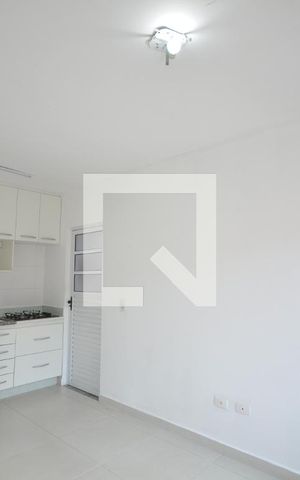 Casa de condomínio para alugar com 36m², 1 quarto e 1 vagaSala/Cozinha