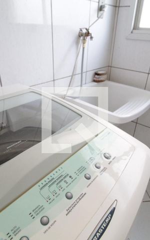 Apartamento para alugar com 58m², 2 quartos e 1 vagaÁrea de Serviço