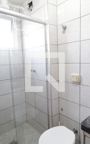 Apartamento para alugar com 58m², 2 quartos e 1 vagaBanheiro Social