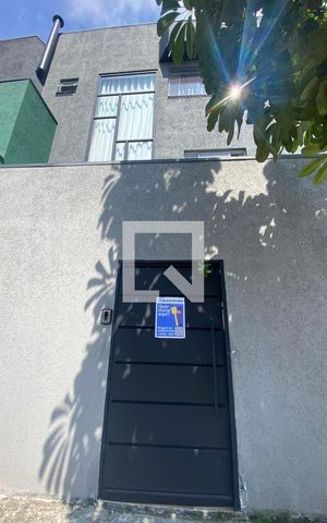 Casa à venda com 219m², 4 quartos e 2 vagasFachada