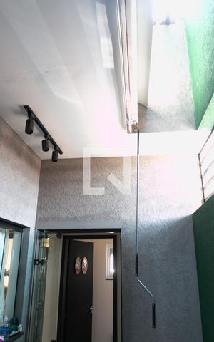 Casa à venda com 219m², 4 quartos e 2 vagasLavanderia
