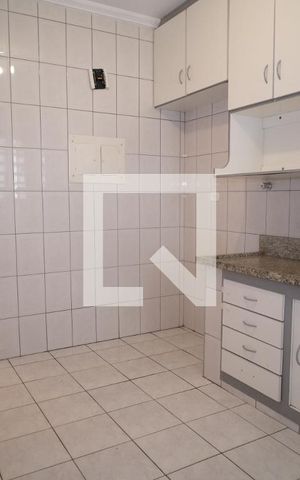 Apartamento à venda com 74m², 2 quartos e 1 vagaCozinha
