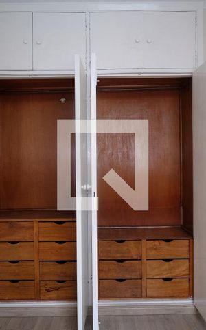 Apartamento à venda com 74m², 2 quartos e 1 vagaQuarto 2