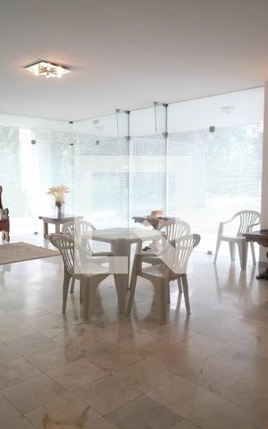 Apartamento à venda com 74m², 2 quartos e 1 vagaÁrea comum - Salão de festas