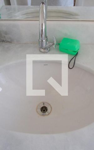 Apartamento à venda com 26m², 1 quarto e sem vaga Apartamento à venda com 26m², 1 quarto e sem vagaPia