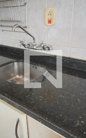 Apartamento à venda com 63m², 2 quartos e 1 vagaCozinha