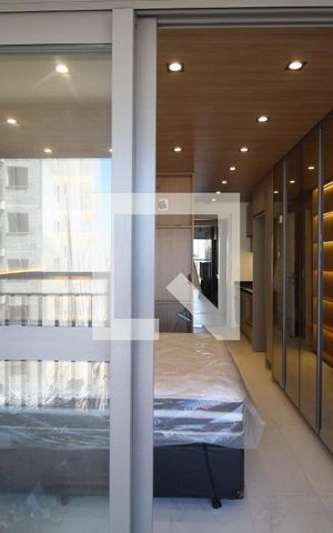 Studio para alugar com 30m², 1 quarto e sem vagaVaranda