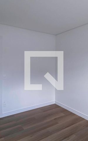 Apartamento à venda com 127m², 4 quartos e 3 vagas Apartamento à venda com 127m², 4 quartos e 3 vagasSemi suíte 2