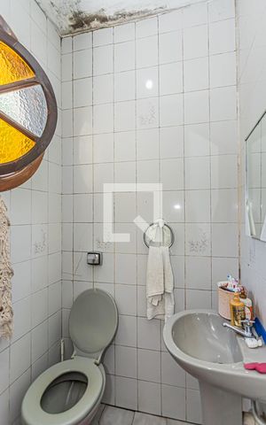 Casa à venda com 250m², 4 quartos e sem vagaLavabo - casa 2