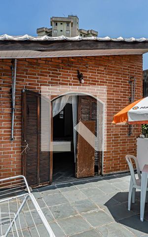 Casa à venda com 250m², 4 quartos e sem vagaVaranda suite - casa 2