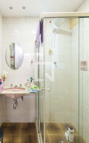Apartamento à venda com 80m², 2 quartos e 1 vagaBanheiro