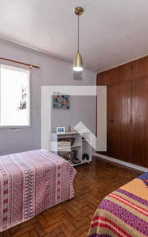 Casa à venda com 275m², 3 quartos e sem vaga Casa à venda com 275m², 3 quartos e sem vagaQuarto 1